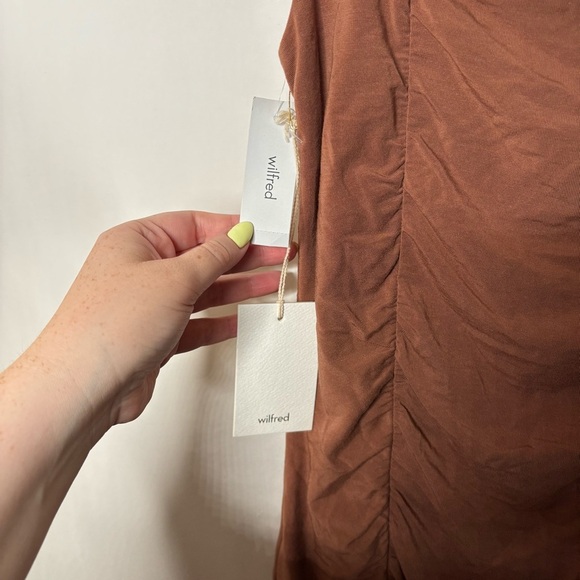 Aritzia Wilfred Lydia Ruched Bodycon Mini Dress NWT size Medium - Picture 5 of 12